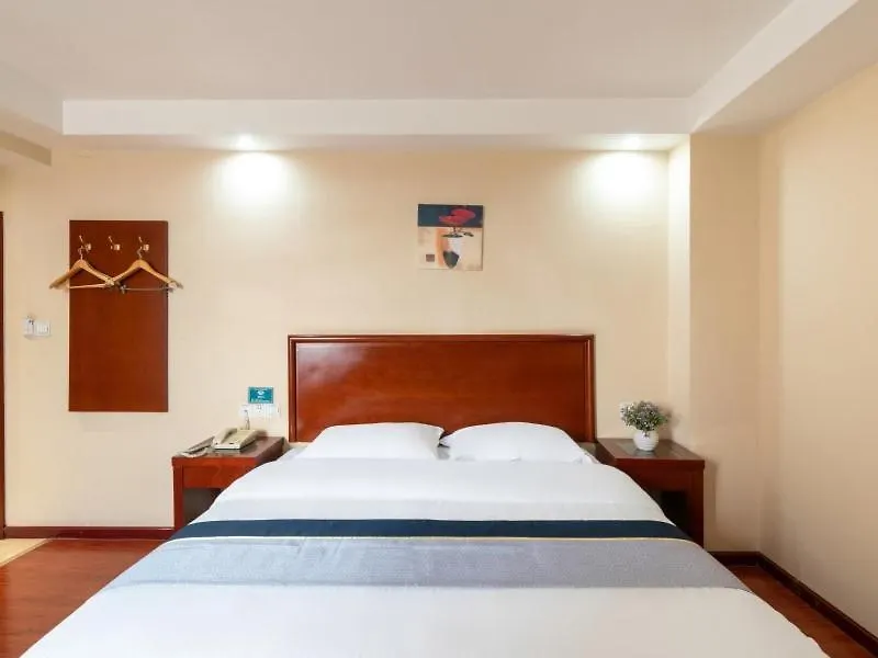 Greentree Inn Jiangsu Suzhou Shengze Bus Station Business Hotel