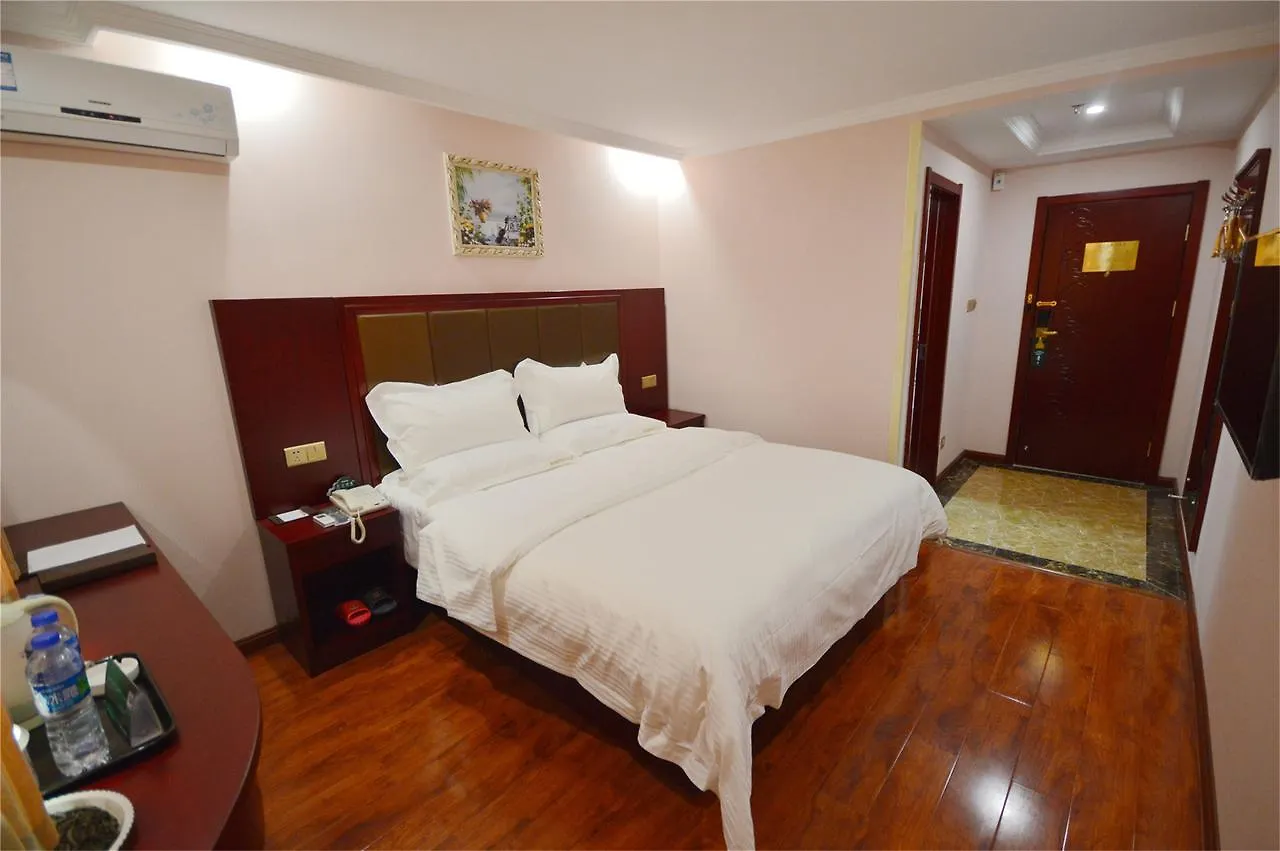 Greentree Inn Jiangsu Suzhou Shengze Bus Station Business Hotel China
